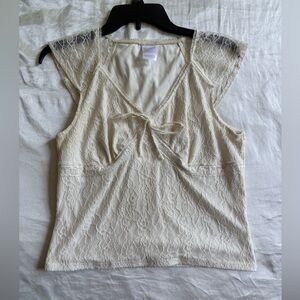 No Boundaries Cream Lace Top Juniors Size Large